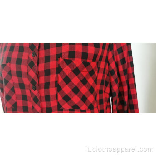 Camicia a quadri rossa e nera casual da donna all&#39;ingrosso